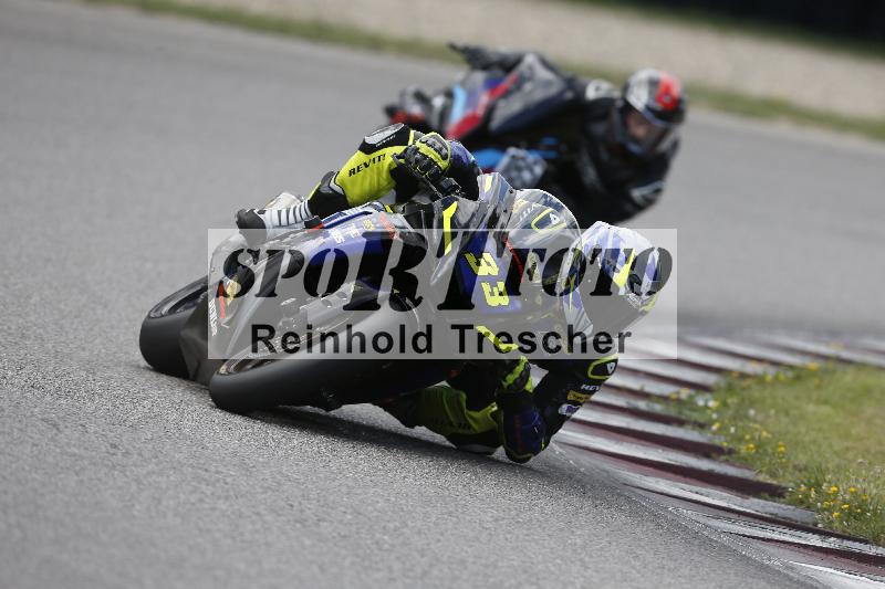 /30 27.07.2026  Dunlop Ride und Test Day ADR/Gruppe rot schnell/33